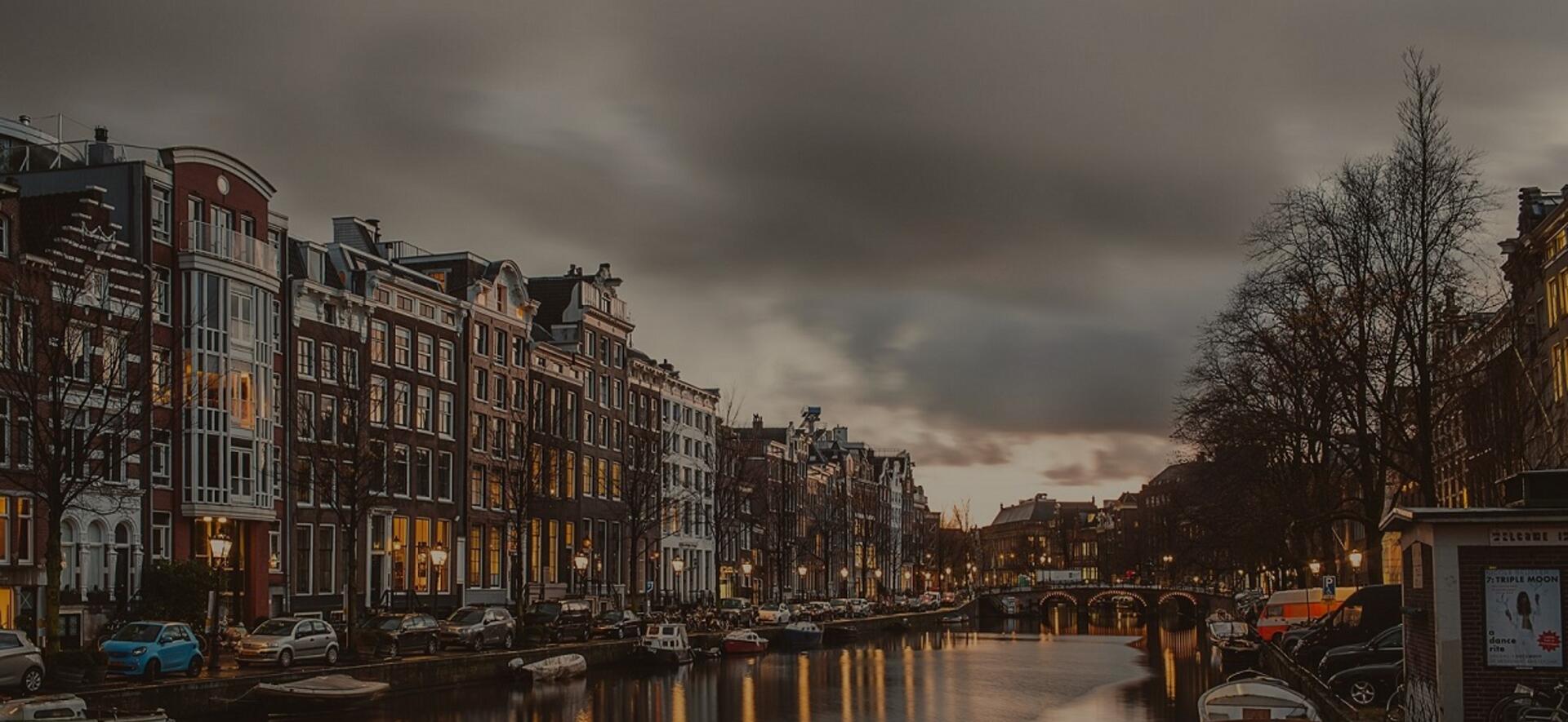 Amsterdam skyline